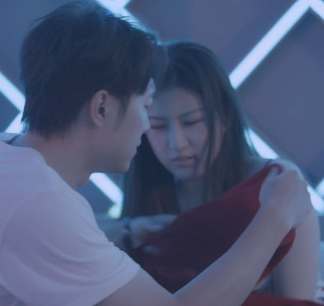 比基尼春假